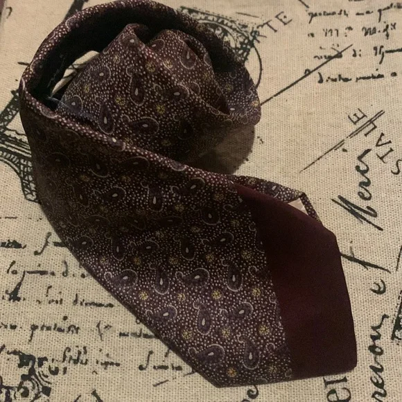 GIVENCHY for SFA Men’s Burgundy Multi Tie